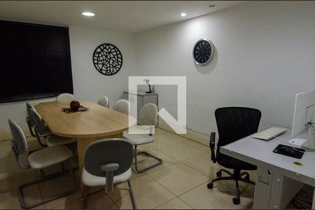 Apartamento à venda com 82m², 3 quartos e 1 vaga Apartamento à venda com 82m², 3 quartos e 1 vagaÁrea comum