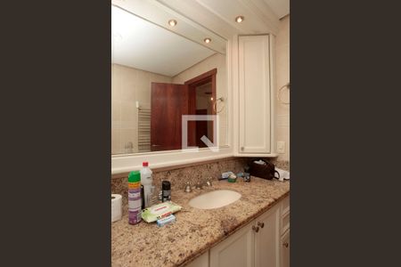 Apartamento à venda com 163m², 3 quartos e 2 vagasBanheiro Quarto 1 Suíte