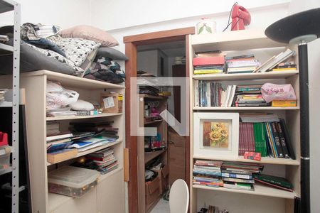 Apartamento à venda com 163m², 3 quartos e 2 vagasÁrea de Serviço + Despensa