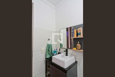 Apartamento para alugar com 46m², 2 quartos e 1 vaga Apartamento para alugar com 46m², 2 quartos e 1 vagaBanheiro