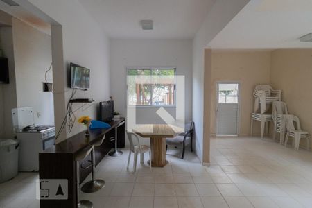 Apartamento para alugar com 46m², 2 quartos e 1 vaga Apartamento para alugar com 46m², 2 quartos e 1 vagaÁrea comum - Salão de festas