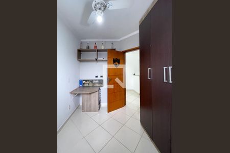 Casa à venda com 230m², 4 quartos e 6 vagas Casa à venda com 230m², 4 quartos e 6 vagasQuarto 2