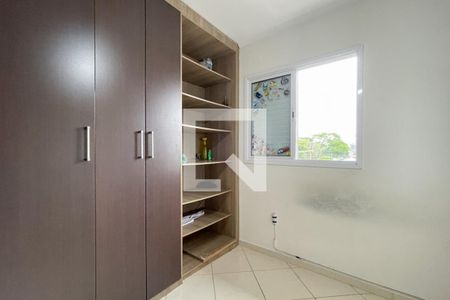 Casa à venda com 230m², 4 quartos e 6 vagas Casa à venda com 230m², 4 quartos e 6 vagasQuarto 2