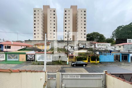 Casa à venda com 230m², 4 quartos e 6 vagas Casa à venda com 230m², 4 quartos e 6 vagasVista