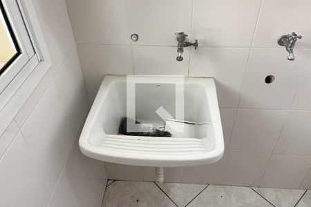 Casa à venda com 230m², 4 quartos e 6 vagas Casa à venda com 230m², 4 quartos e 6 vagasÁrea de Serviço