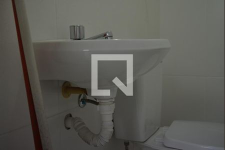 Apartamento para alugar com 106m², 2 quartos e 2 vagasBanheiro de Serviço