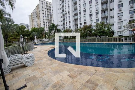 Apartamento à venda com 51m², 2 quartos e 1 vaga Apartamento à venda com 51m², 2 quartos e 1 vagaÁrea comum - Piscina