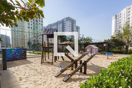 Apartamento à venda com 51m², 2 quartos e 1 vaga Apartamento à venda com 51m², 2 quartos e 1 vagaÁrea comum - Playground