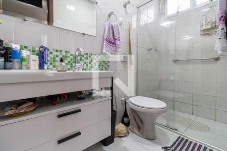 Apartamento à venda com 85m², 3 quartos e 2 vagasBanheiro da suíte