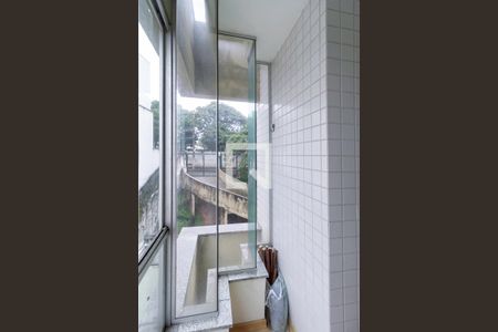 Apartamento à venda com 85m², 3 quartos e 2 vagasQuarto 2