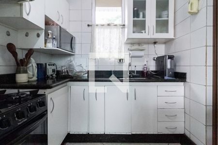 Apartamento à venda com 85m², 3 quartos e 2 vagasCozinha