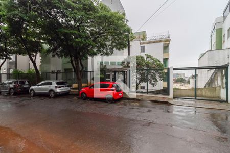 Apartamento à venda com 85m², 3 quartos e 2 vagasFachada