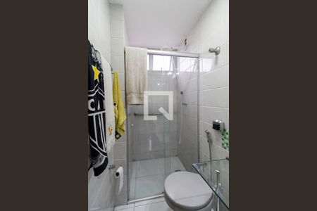Apartamento à venda com 85m², 3 quartos e 2 vagasBanheiro social