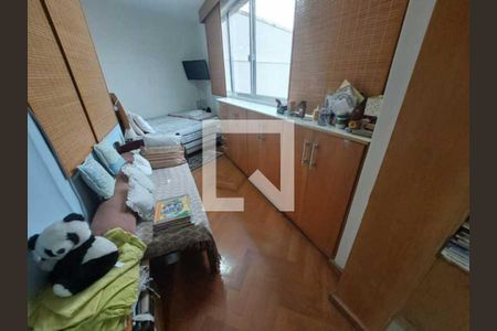 Apartamento à venda com 192m², 2 quartos e 1 vaga