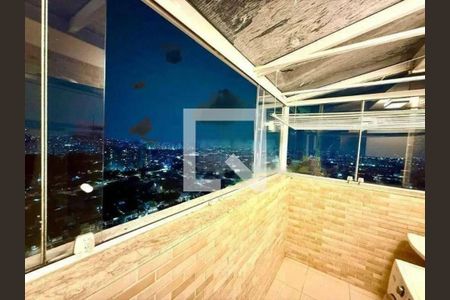 Apartamento à venda com 100m², 2 quartos e 1 vaga