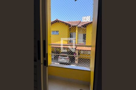 Casa de condomínio à venda com 110m², 3 quartos e 2 vagas