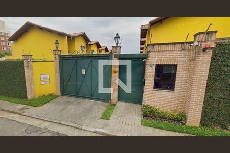 Casa de condomínio à venda com 110m², 3 quartos e 2 vagas