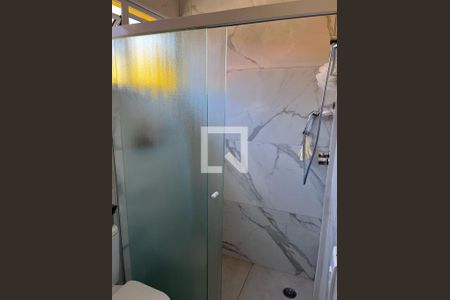 Casa de condomínio à venda com 110m², 3 quartos e 2 vagas