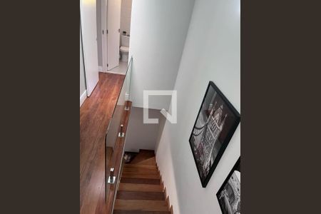 Casa de condomínio à venda com 110m², 3 quartos e 2 vagas