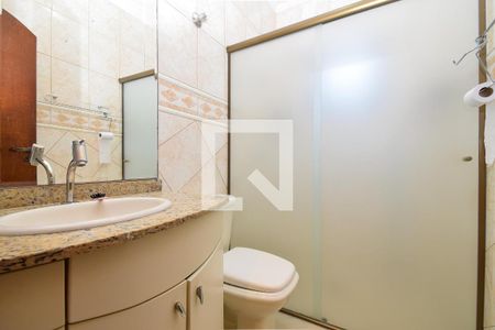 Casa à venda com 230m², 4 quartos e 2 vagas