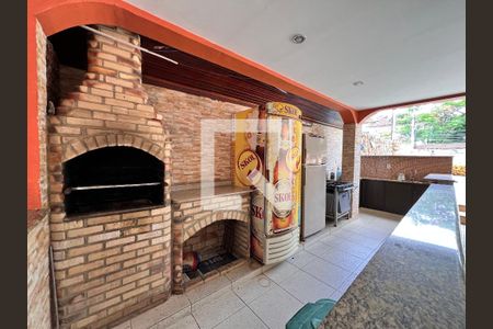 Casa de condomínio à venda com 340m², 5 quartos e 5 vagas Casa de condomínio à venda com 340m², 5 quartos e 5 vagasÁrea gourmet