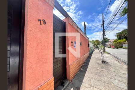 Casa de condomínio à venda com 340m², 5 quartos e 5 vagas Casa de condomínio à venda com 340m², 5 quartos e 5 vagasFachada da casa