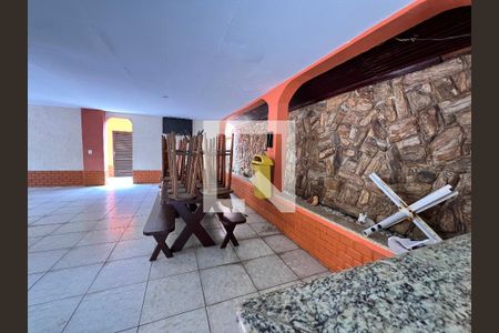 Casa de condomínio à venda com 340m², 5 quartos e 5 vagas Casa de condomínio à venda com 340m², 5 quartos e 5 vagasÁrea gourmet