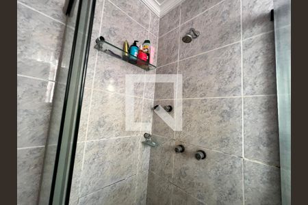 Casa de condomínio à venda com 340m², 5 quartos e 5 vagas Casa de condomínio à venda com 340m², 5 quartos e 5 vagasBanheiro - Suite 02