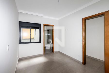 Casa à venda com 250m², 3 quartos e 3 vagas Casa à venda com 250m², 3 quartos e 3 vagasQuarto 2