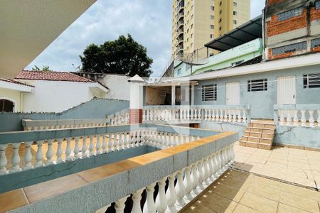 Casa à venda com 270m², 3 quartos e 4 vagas Casa à venda com 270m², 3 quartos e 4 vagasÁrea externa