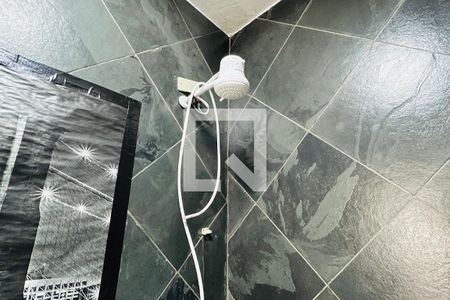Casa à venda com 270m², 3 quartos e 4 vagas Casa à venda com 270m², 3 quartos e 4 vagasBanheiro 2
