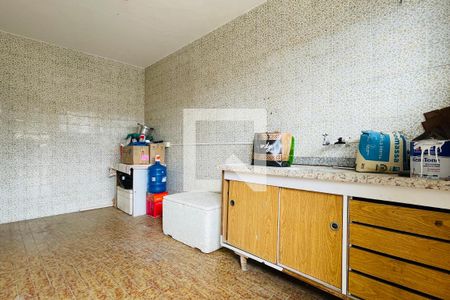 Casa à venda com 270m², 3 quartos e 4 vagas Casa à venda com 270m², 3 quartos e 4 vagasEdícula