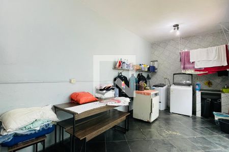 Casa à venda com 270m², 3 quartos e 4 vagas Casa à venda com 270m², 3 quartos e 4 vagasÁrea de Serviço