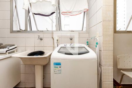 Apartamento à venda com 75m², 2 quartos e 1 vagaÁrea de Serviço