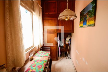 Apartamento à venda com 82m², 2 quartos e 1 vaga Apartamento à venda com 82m², 2 quartos e 1 vagaQuarto de Serviço