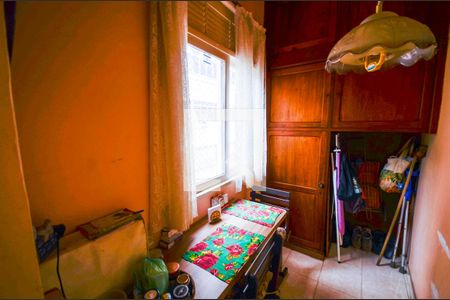 Apartamento à venda com 82m², 2 quartos e 1 vaga Apartamento à venda com 82m², 2 quartos e 1 vagaQuarto de Serviço