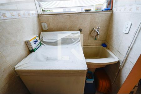 Apartamento à venda com 82m², 2 quartos e 1 vaga Apartamento à venda com 82m², 2 quartos e 1 vagaÁrea de Serviço