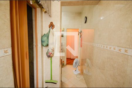 Apartamento à venda com 82m², 2 quartos e 1 vaga Apartamento à venda com 82m², 2 quartos e 1 vagaÁrea de Serviço