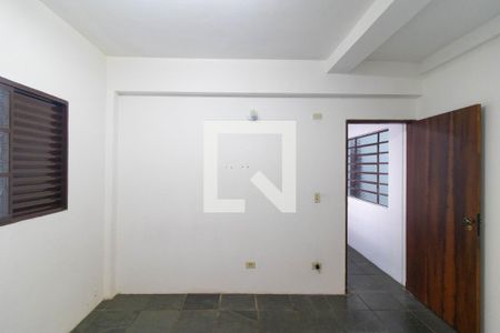 Casa para alugar com 70m², 2 quartos e 1 vaga Casa para alugar com 70m², 2 quartos e 1 vagaQuarto 01