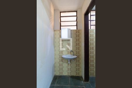 Casa para alugar com 70m², 2 quartos e 1 vaga Casa para alugar com 70m², 2 quartos e 1 vagaLavabo