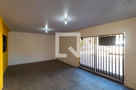 Casa para alugar com 70m², 2 quartos e 1 vaga Casa para alugar com 70m², 2 quartos e 1 vagaGaragem