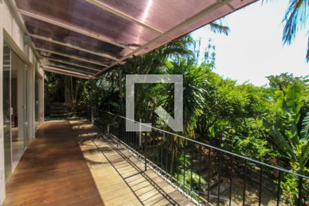 Casa à venda com 648m², 4 quartos e 4 vagasVaranda da Sala