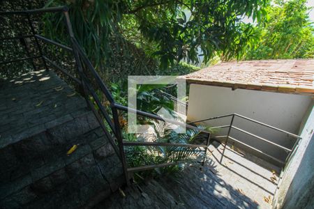 Casa à venda com 648m², 4 quartos e 4 vagasÁrea externa