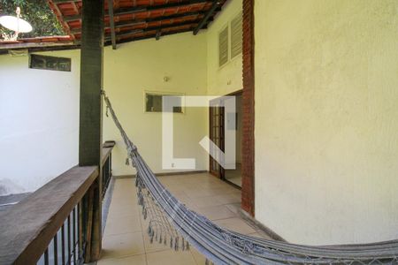 Casa à venda com 648m², 4 quartos e 4 vagasVaranda