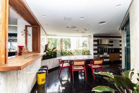 Apartamento à venda com 601m², 4 quartos e 5 vagas