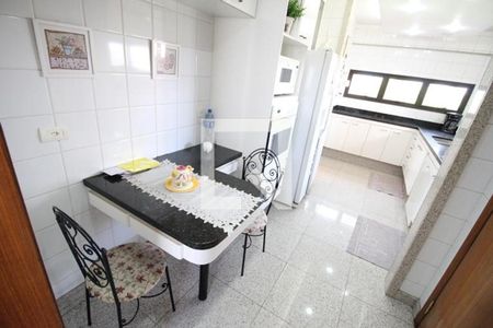 Apartamento à venda com 3 quartos, 143m² em Campo Belo, São Paulo