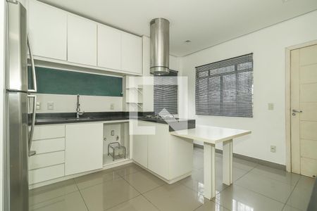 Apartamento para alugar com 95m², 2 quartos e 1 vaga Apartamento para alugar com 95m², 2 quartos e 1 vagaCozinha