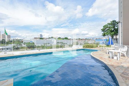 Apartamento à venda com 73m², 3 quartos e 2 vagas Apartamento à venda com 73m², 3 quartos e 2 vagasÁrea comum - Piscina