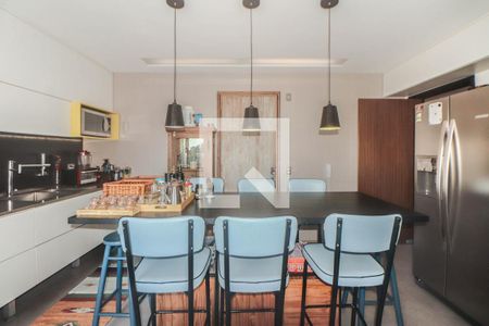 Apartamento à venda com 166m², 3 quartos e 2 vagasCozinha e Área de Serviço