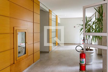 Apartamento para alugar com 52m², 2 quartos e 1 vaga Apartamento para alugar com 52m², 2 quartos e 1 vagaHall social